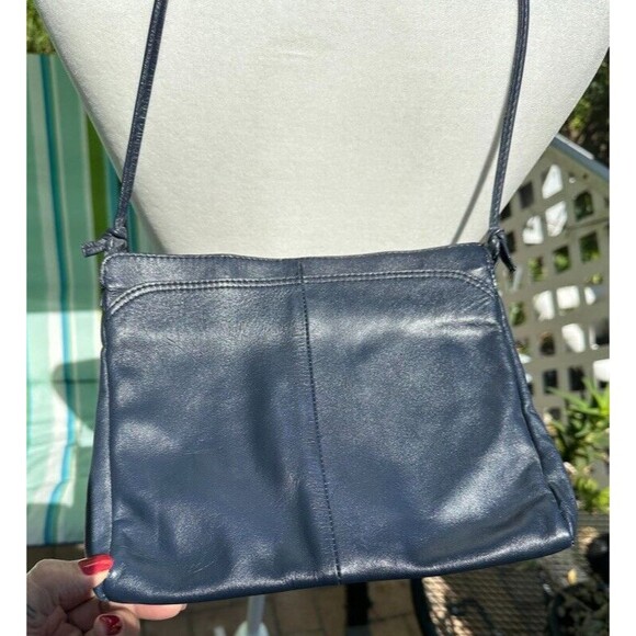 Vintage B Young Blue Leather Crossbody Handbag Pockets Lined Pocketbook Clutch - Picture 2 of 9